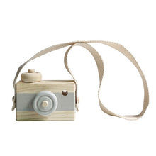 Load image into Gallery viewer, 2019 Cute Nordic Hanging Wooden Camera Toys Kids Toys Gift 9.5X6X3cm Room Decor Furnishing Articles Christmas Gift  Wooden Toy